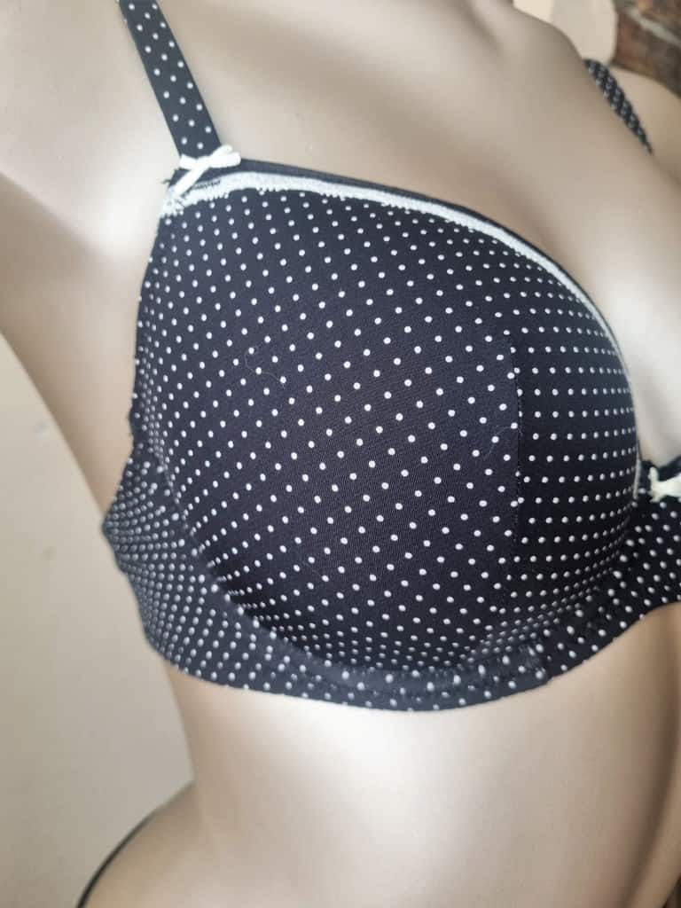 Viania Voorgevormde BH - Dotty - Zwart - Afbeelding 10